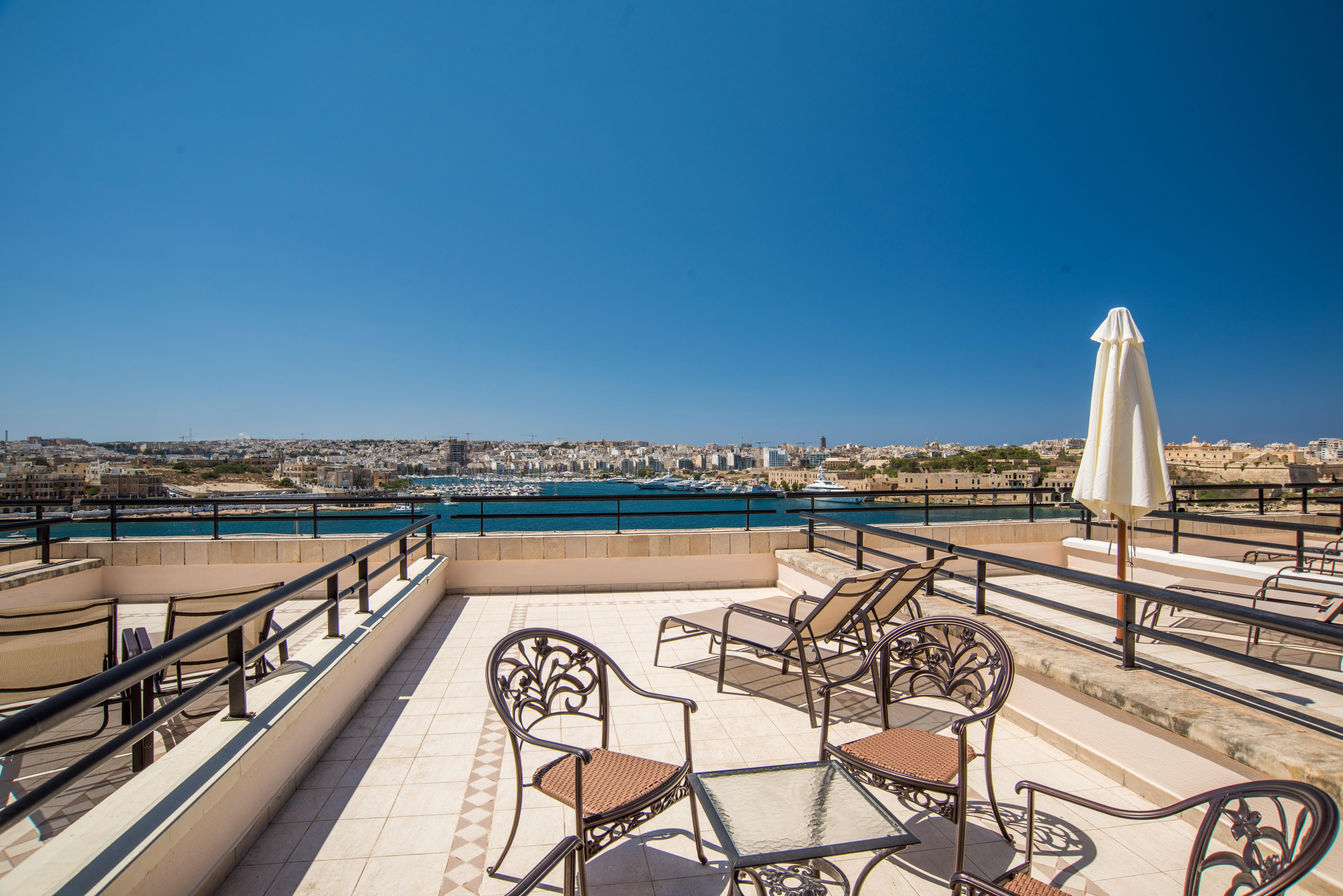 Grand Hotel Excelsior Valletta Exterior photo